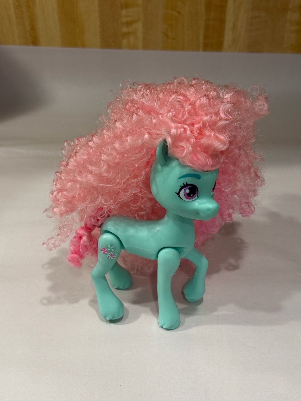 G5 My Little Pony Minty Rainbow Celebration *Amazon Exclusive* Styled hair